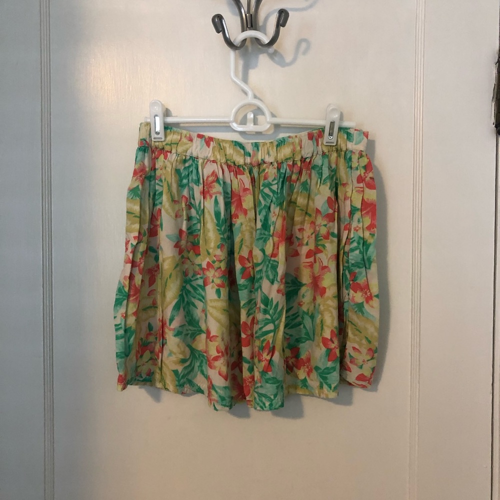 Flowy Floral Skirt